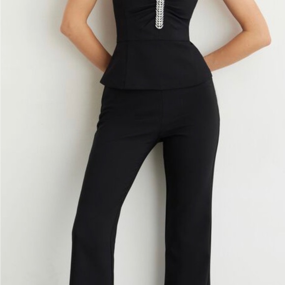 Dynamite Bustier Top With Brooch - Picture 2 of 5